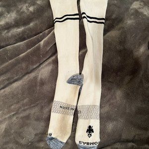 White Bombas Men's Everyday Compression Socks
